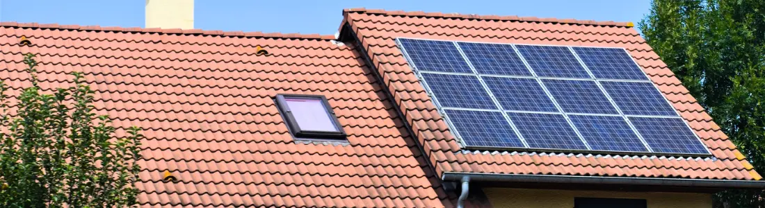 Solar Detach and Reset in Solar Energy House System