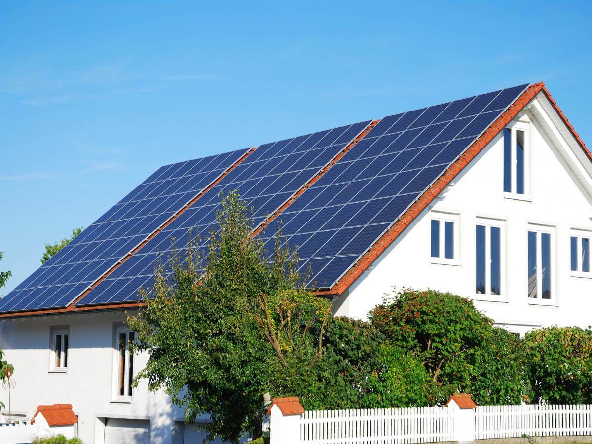 Can You Power Your Home 24/7 with Solar Energy?