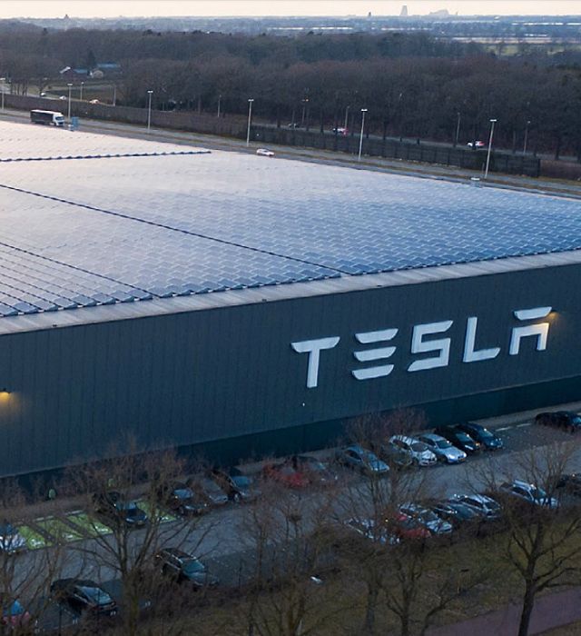 El emblemático Tesla Gigafactory, un ejemplo de cómo la energía solar transforma el mundo