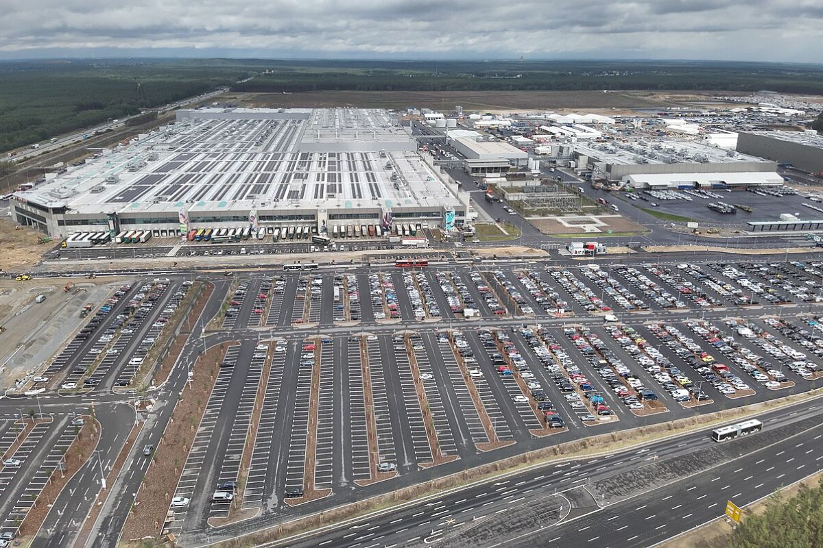 El emblemático Tesla Gigafactory, un ejemplo de cómo la energía solar transforma el mundo